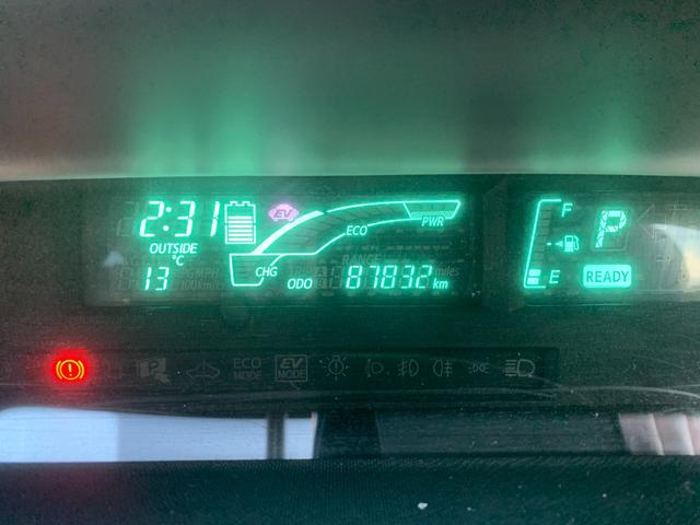 アクア Ｓ　エンジンスターター　格納ミラー　キーレスエントリ　安全ボディ　オートエアコン　デュアルエアバック　ＥＳＣ　パワーウィンドウ　ＥＴＣ　ＳＲＳ　パワーステアリング　ＡＢＳ　アイストップ　ＥＴＣ（18枚目）