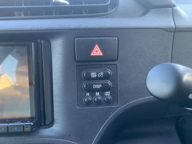 アクア Ｓ　エンジンスターター　格納ミラー　キーレスエントリ　安全ボディ　オートエアコン　デュアルエアバック　ＥＳＣ　パワーウィンドウ　ＥＴＣ　ＳＲＳ　パワーステアリング　ＡＢＳ　アイストップ　ＥＴＣ（22枚目）