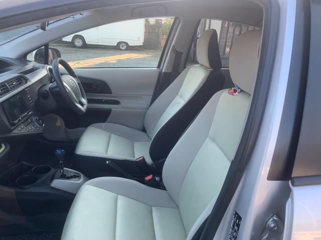 アクア Ｓ　エンジンスターター　格納ミラー　キーレスエントリ　安全ボディ　オートエアコン　デュアルエアバック　ＥＳＣ　パワーウィンドウ　ＥＴＣ　ＳＲＳ　パワーステアリング　ＡＢＳ　アイストップ　ＥＴＣ（40枚目）