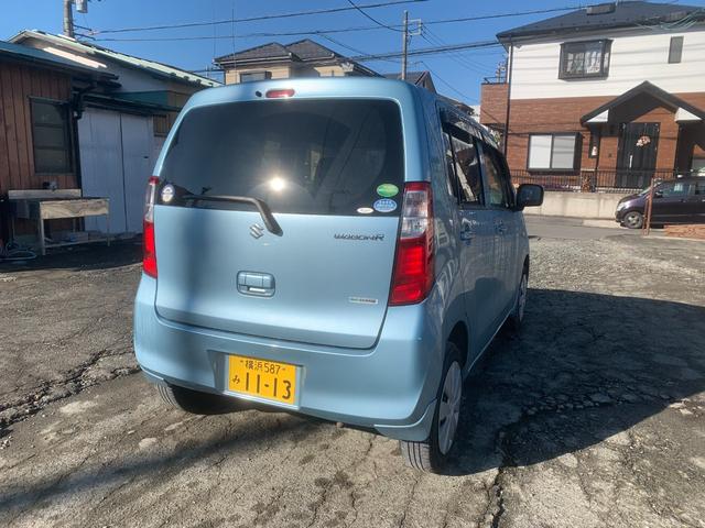 ワゴンＲ ＦＸ　ＥＴＣ　シ－トヒ－タ－　Ａストップ　盗難防止　ＡＵＴＯエアコン　Ｗエアバッグ　フルフラット　キーレス　ＡＢＳ　エアバック　パワーウィンド　ベンチ　パワステ　衝突安全ボディ（3枚目）