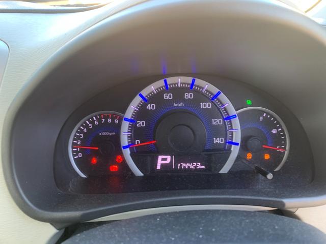 ワゴンＲ ＦＸ　ＥＴＣ　シ－トヒ－タ－　Ａストップ　盗難防止　ＡＵＴＯエアコン　Ｗエアバッグ　フルフラット　キーレス　ＡＢＳ　エアバック　パワーウィンド　ベンチ　パワステ　衝突安全ボディ（14枚目）