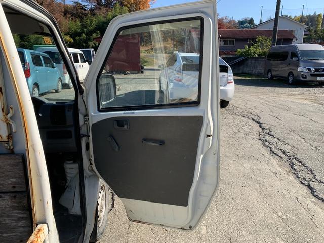 ミニキャブトラック Ｖタイプ　エアコン付　ＰＳ　運転席エアバッグ　３方開　整備記録簿（14枚目）