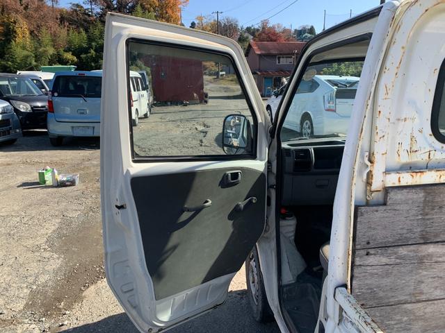 ミニキャブトラック Ｖタイプ　エアコン付　ＰＳ　運転席エアバッグ　３方開　整備記録簿（16枚目）