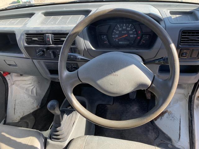 ミニキャブトラック Ｖタイプ　エアコン付　ＰＳ　運転席エアバッグ　３方開　整備記録簿（19枚目）