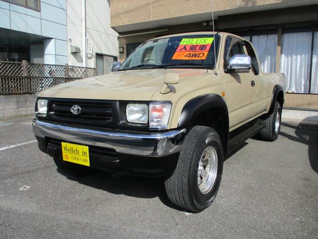 ハイラックススポーツピック エクストラキャブ　標準ボディ　１５インチアルミ　ＣＤデッキ　４ＷＤ　サンル－フ　サイドステップ（4枚目）