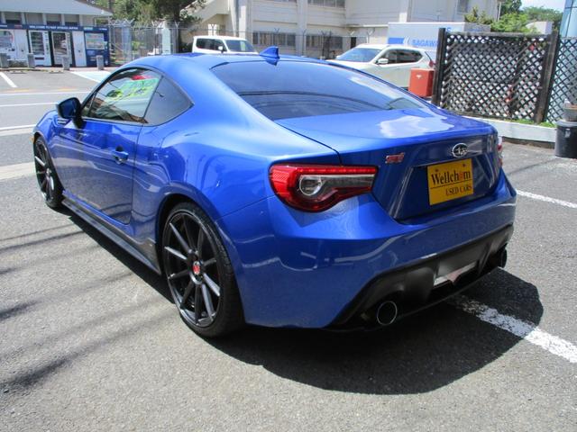 ＢＲＺ Ｓ　新品１９インチアルミ　タイヤ新品　６速　バックカメラ　ＨＩＤライト　ＣＤ（10枚目）