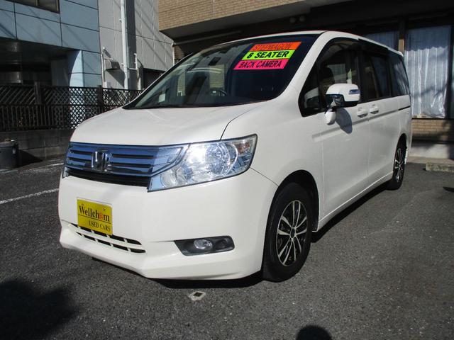 ステップワゴン Ｇ　Ｌパッケージ　１５インチアルミ　ＥＴＣ　ＨＩＤヘッドランプ　フォグランプ　ＨＤＤナビ　ＤＶＤ　ＣＤ　バックカメラ　両側パワースライドドア　ＥＣＯＮ　ドライブレコーダー　リアスポイラー　キーレスエントリー（4枚目）