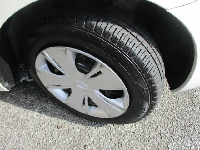 マーチ Ｓ　キーレスエントリー　ＵＳＢ　ＣＤ　ＳＤナビ　ＥＴＣ　ワンセグＴＶ　ハロゲンヘッドランプ　メッキドアノブ（2枚目）