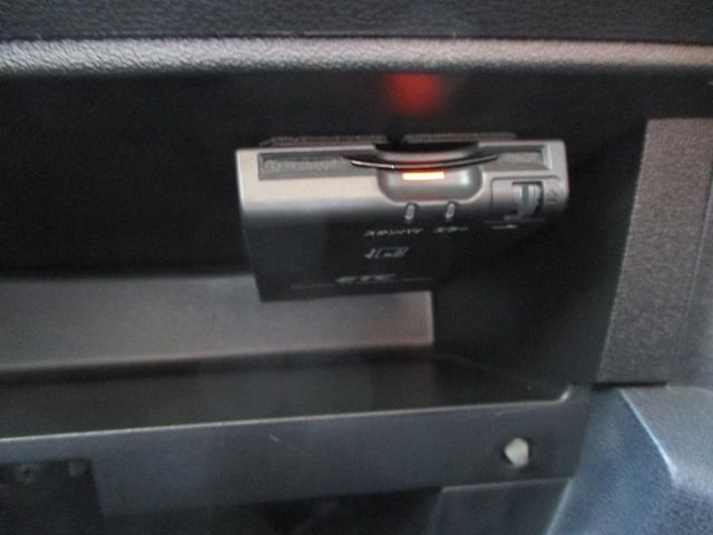 マーチ Ｓ　キーレスエントリー　ＵＳＢ　ＣＤ　ＳＤナビ　ＥＴＣ　ワンセグＴＶ　ハロゲンヘッドランプ　メッキドアノブ（20枚目）