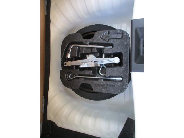 マーチ Ｓ　キーレスエントリー　ＵＳＢ　ＣＤ　ＳＤナビ　ＥＴＣ　ワンセグＴＶ　ハロゲンヘッドランプ　メッキドアノブ（26枚目）