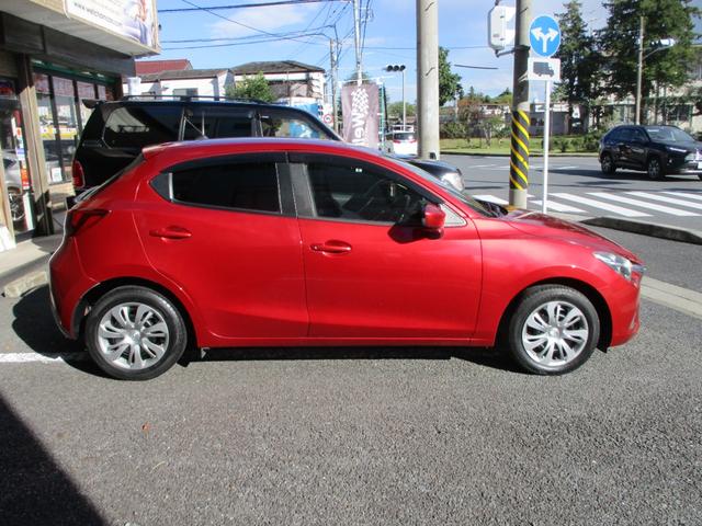 デミオ 13S マツダアドバンスキー ETC ハロゲンヘッドランプ i-stop DVD CD 取扱説明書 フルセグTV バックカメラ バイザー(7枚目)