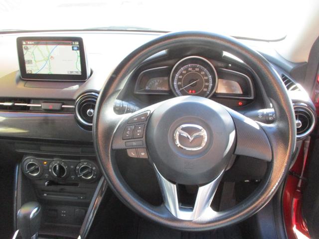 デミオ 13S マツダアドバンスキー ETC ハロゲンヘッドランプ i-stop DVD CD 取扱説明書 フルセグTV バックカメラ バイザー(17枚目)