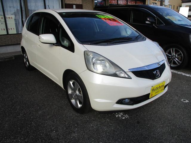 フィット G 15インチアルミ HIDヘッドランプ フォグランプ ETC DVD CD 純正セキュリティー SDナビ バックカメラ リアスポイラー(6枚目)