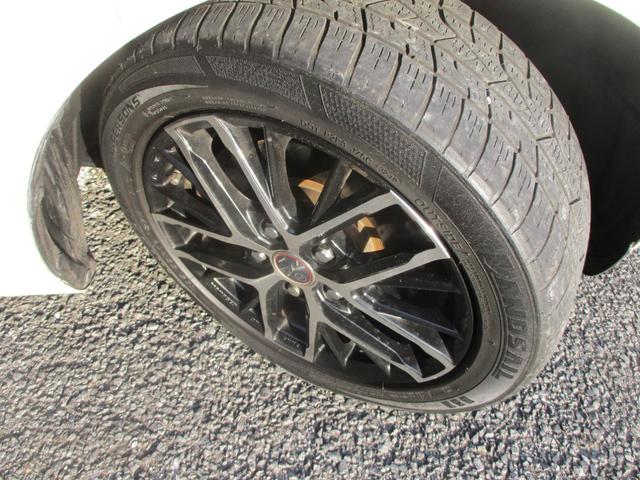 ロードスター ＶＳ　１６インチアルミ　ＥＴＣ　ＨＩＤヘッドライト　フォグライト　パドルシフト　フルセグＴＶ　Ｂｌｕｅｔｏｏｔｈ　シートヒーター　ＤＶＤ　ＣＤ　本革シート　アドバンスキー（2枚目）