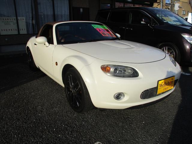 ロードスター ＶＳ　１６インチアルミ　ＥＴＣ　ＨＩＤヘッドライト　フォグライト　パドルシフト　フルセグＴＶ　Ｂｌｕｅｔｏｏｔｈ　シートヒーター　ＤＶＤ　ＣＤ　本革シート　アドバンスキー（6枚目）