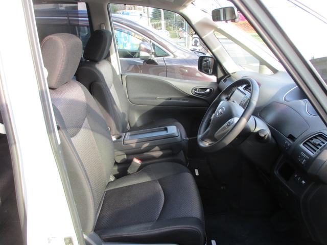 セレナ ハイウェイスターG S-ハイブリッド(19枚目)