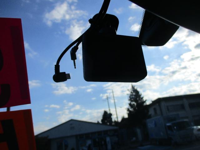 セレナ ハイウェイスターG S-ハイブリッド(32枚目)