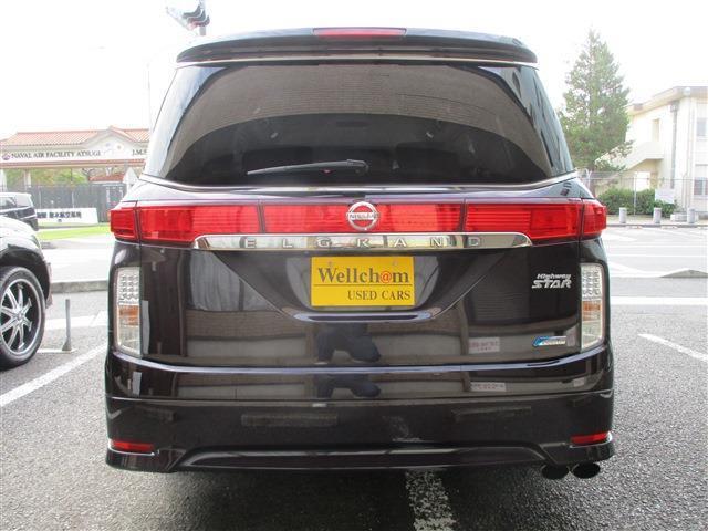 エルグランド ３５０ハイウェイスター　１８ＡＷ　ＥＴＣ　ＨＩＤヘッドランプ　フォグ　両側パワースライド　ドア　バックカメラ　サンシェード　ＣＬＥＡＮ　取説　ハーフレザーシート　ＨＤＤナビ　Ｂｌｕｅｔｏｏｔｈ　ｎｉｓｕｍｏマフラー（10枚目）