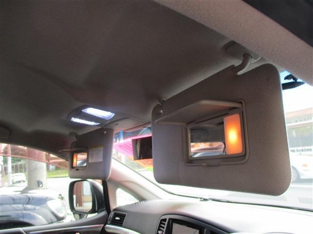 エルグランド ３５０ハイウェイスター　１８ＡＷ　ＥＴＣ　ＨＩＤヘッドランプ　フォグ　両側パワースライド　ドア　バックカメラ　サンシェード　ＣＬＥＡＮ　取説　ハーフレザーシート　ＨＤＤナビ　Ｂｌｕｅｔｏｏｔｈ　ｎｉｓｕｍｏマフラー（31枚目）