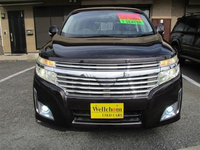 エルグランド ３５０ハイウェイスター　１８ＡＷ　ＥＴＣ　ＨＩＤヘッドランプ　フォグ　両側パワースライド　ドア　バックカメラ　サンシェード　ＣＬＥＡＮ　取説　ハーフレザーシート　ＨＤＤナビ　Ｂｌｕｅｔｏｏｔｈ　ｎｉｓｕｍｏマフラー（40枚目）