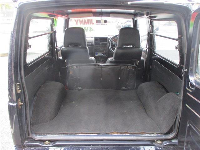 ジムニー ワイルドウインドリミテッド　４ＷＤ　１６ＡＷ　社外キーレス　純正ルーフラック　ＮＴＳ製　ステンレスサイドパネル　背面タイヤ　ＭＯＭＯステアリング　社外フロントバンパー（25枚目）