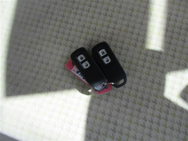 Ｎ－ＯＮＥ Ｇ　ＨＩＤヘッドライト　プッシュスタート　ＥＣＯＮ　ＭＯＤＥ　ＣＤデッキ　ＵＳＢ　キーレス（17枚目）