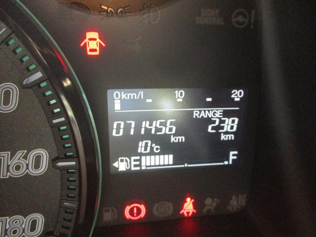 ステップワゴン Ｇ　１５ＡＷ　ハロゲンヘッドランプ　ドアミラーウィンカー　ＥＴＣ　ＣＤ　ＥＣＯＮ　純正セキュリティー　両側スライドドア（17枚目）