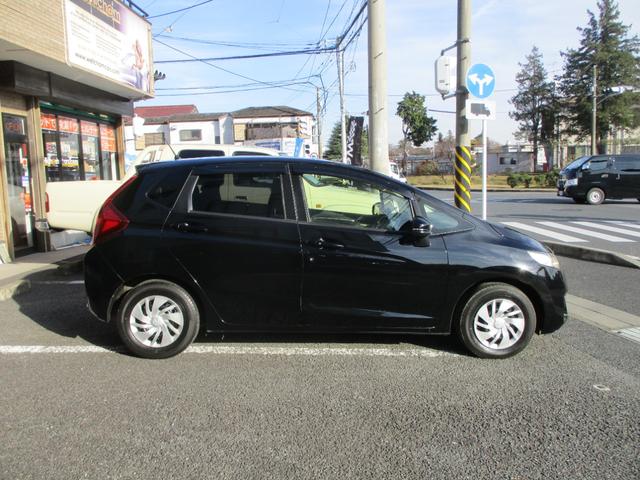 フィット 13G・Fパッケージ ETC バックカメラ ワンセグTV ステアリングスイッチ ドライブレコーダー 取説 メンテナンスノート Bluetooth DVD CD キーレス(7枚目)