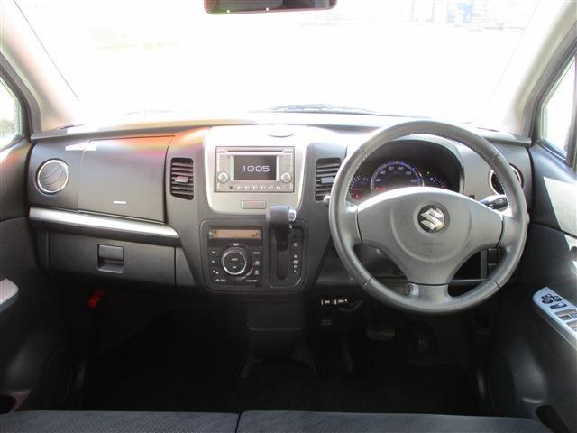 ワゴンＲ ＦＸリミテッド　１４ＡＷ　ＨＩＤヘッドランプ　純正セキュリティー　キーレス　バックカメラ　取説　プッシュ　スタート　ＡＵＴＯライト　ＥＴＣ（13枚目）