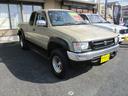 ハイラックススポーツピック エクストラキャブ　標準ボディ　１５インチアルミ　ＣＤデッキ　４ＷＤ　サンル－フ　サイドステップ（6枚目）
