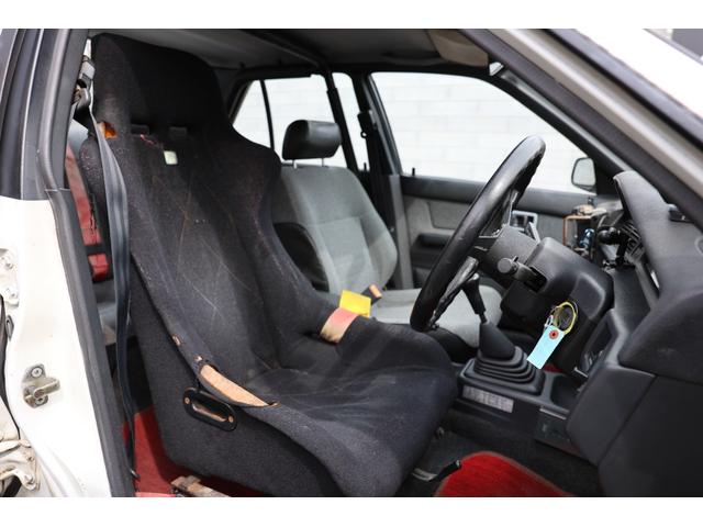 ブルーバード ＳＳＳ－Ｒ　前期型／修復歴無し／実走行／専用チューニングＣＡ１８ＤＥＴ／専用５速クロスミッション／アテーサ４ＷＤ／専用フォグ／専用ボンネット／標準ロールゲージ（28枚目）