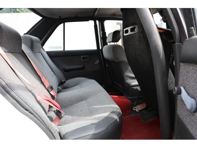 ブルーバード ＳＳＳ－Ｒ　前期型／修復歴無し／実走行／専用チューニングＣＡ１８ＤＥＴ／専用５速クロスミッション／アテーサ４ＷＤ／専用フォグ／専用ボンネット／標準ロールゲージ（46枚目）