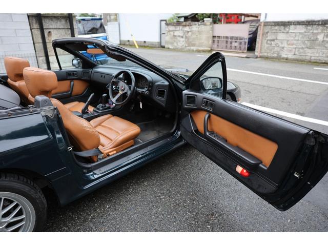 サバンナＲＸ－７ カブリオレ　稀少カラー／純正５速／実走行／ＥＣＵチューン／フジツボマフラー／クスコタワーバー／ローダウン／ＢＢＳ１７インチ／オープン動作ＯＫ／エアコン修理済み／キャメルレザーシート＆ヘッドレストスピーカー（31枚目）