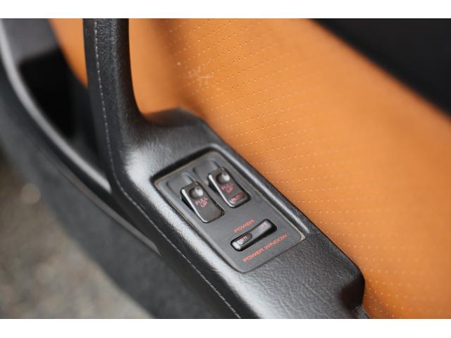 サバンナＲＸ－７ カブリオレ　稀少カラー／純正５速／実走行／ＥＣＵチューン／フジツボマフラー／クスコタワーバー／ローダウン／ＢＢＳ１７インチ／オープン動作ＯＫ／エアコン修理済み／キャメルレザーシート＆ヘッドレストスピーカー（33枚目）