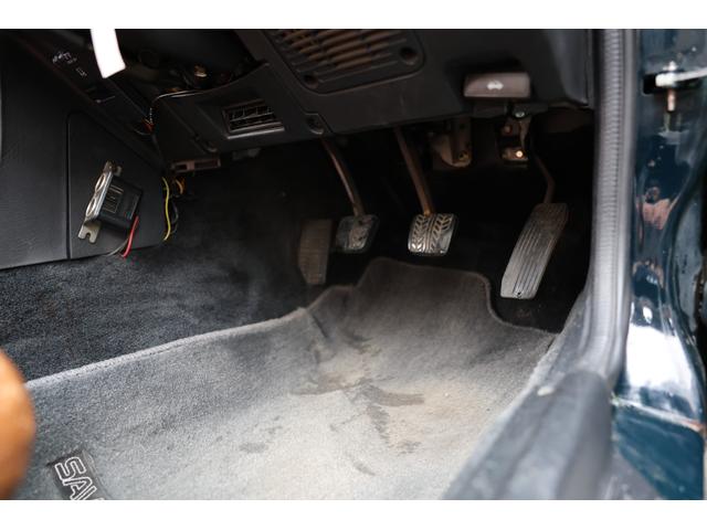 サバンナＲＸ－７ カブリオレ　稀少カラー／純正５速／実走行／ＥＣＵチューン／フジツボマフラー／クスコタワーバー／ローダウン／ＢＢＳ１７インチ／オープン動作ＯＫ／エアコン修理済み／キャメルレザーシート＆ヘッドレストスピーカー（35枚目）