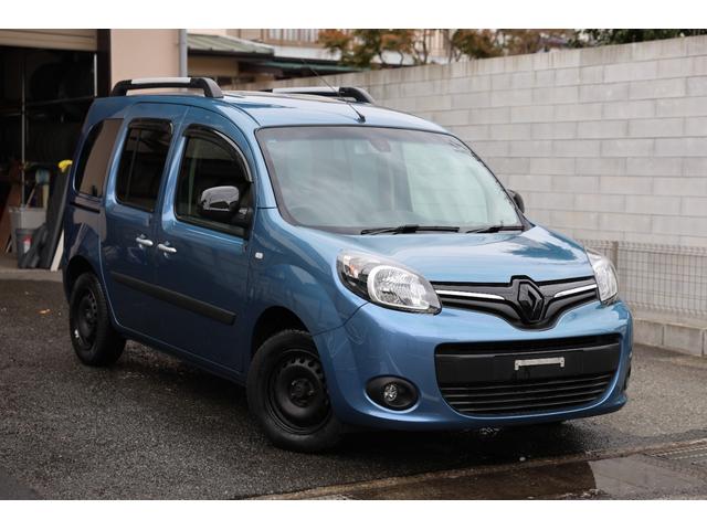 カングー ゼン　１．２リッターターボエンジン、ＥＤＣ搭載モデル／両側スライドドア／ルーフレール／フルセグナビ／バックカメラ／ＥＴＣ／ドライブレコーダー／ＬＥＤヘッドライト／ＲＶランド社製専用ベッドＫＩＴ／（2枚目）