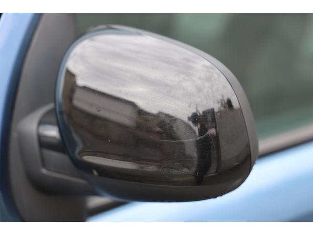 カングー ゼン　１．２リッターターボエンジン、ＥＤＣ搭載モデル／両側スライドドア／ルーフレール／フルセグナビ／バックカメラ／ＥＴＣ／ドライブレコーダー／ＬＥＤヘッドライト／ＲＶランド社製専用ベッドＫＩＴ／（17枚目）