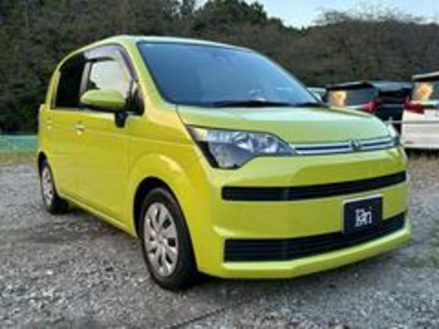 個性的なカラーと美しいフォルム！　鮮やかなイエローのボディは、スペイド特有の左右非対称なデザインを一層際立たせています。【スペイド】