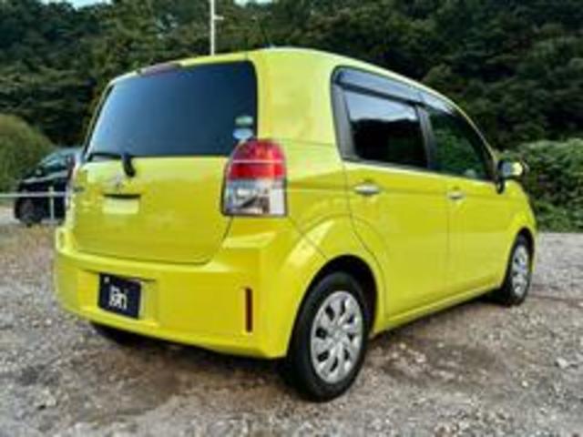 個性的なカラーと美しいフォルム！　鮮やかなイエローのボディは、スペイド特有の左右非対称なデザインを一層際立たせています。【スペイド】