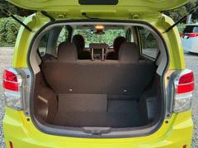 後席を倒すと、広大なフラットな荷室空間が出現！大きな荷物も余裕で積み込める、スペイドの優れた積載能力が自慢です。【スペイド】