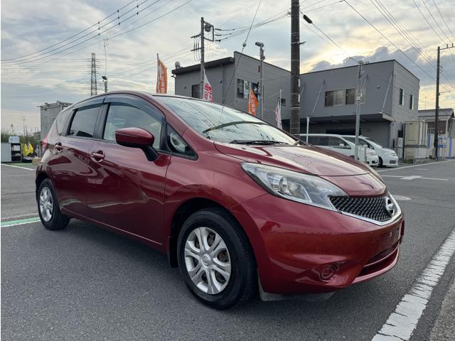 ノート Ｘ　Ｖセレクション＋セーフティ　ナビテレビ　運転席助手席エアバック　アイドリングストップ　キーレスエントリー　衝突安全ボディ　盗難防止システム　踏み間違い防止アシスト　横滑り防止機能　エアバッグ　ＡＢＳ　ＡＡＣ　パワーウィンドウ（26枚目）