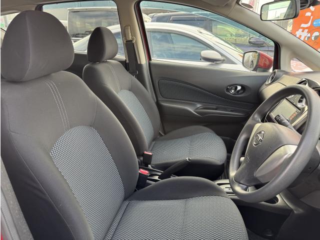 ノート Ｘ　Ｖセレクション＋セーフティ　ナビテレビ　運転席助手席エアバック　アイドリングストップ　キーレスエントリー　衝突安全ボディ　盗難防止システム　踏み間違い防止アシスト　横滑り防止機能　エアバッグ　ＡＢＳ　ＡＡＣ　パワーウィンドウ（34枚目）