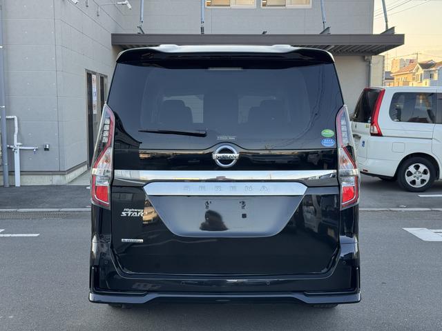 セレナ ハイウェイスターV 衝突被害軽減 三列シート Wエアコン パワステ アイドリングストップ インテリジェントキー クルコン 盗難防止装置 パワーウインドウ オートライト キーレスエントリー ハイビームアシスト フルフラット(18枚目)