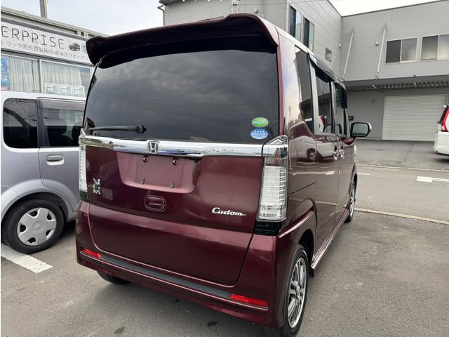 N-BOXカスタム G・Lパッケージ プッシュスタートスマートキー フルオートエアコン キーフリー 運転席エアバック ABS フルタイム4WD パワーステアリング パワーウィンドウ ECON 盗難警報装置 Wエアバック ベンチシ-ト(25枚目)