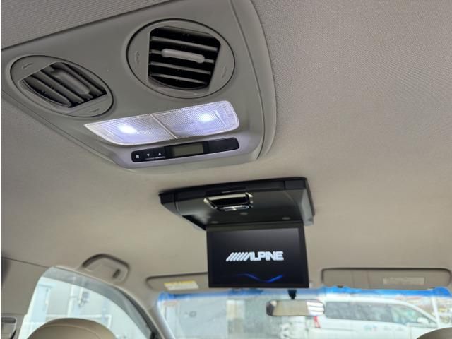 オデッセイ Ｍエアロパッケージ　ナビテレビ　車高調　社外アルミホイール　パワーステアリング　パワーウィンドウ　ダブルエアコン　運転席助手席エアバッグ　ＡＢＳ　横滑り防止装置　キーフリー　フルフラット　衝突安全ボディ（10枚目）