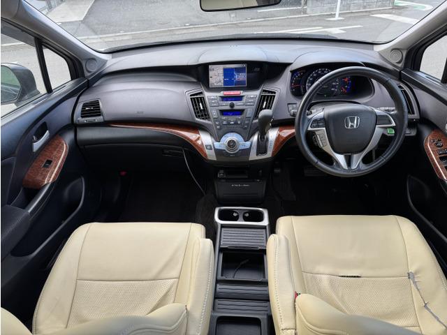 オデッセイ Ｍエアロパッケージ　ナビテレビ　車高調　社外アルミホイール　パワーステアリング　パワーウィンドウ　ダブルエアコン　運転席助手席エアバッグ　ＡＢＳ　横滑り防止装置　キーフリー　フルフラット　衝突安全ボディ（19枚目）