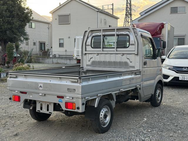 キャリイトラック ＫＣエアコン・パワステ　ＰＳ　５速フロアミッション　あおりプロテクター　荷台ゴムマット（26枚目）