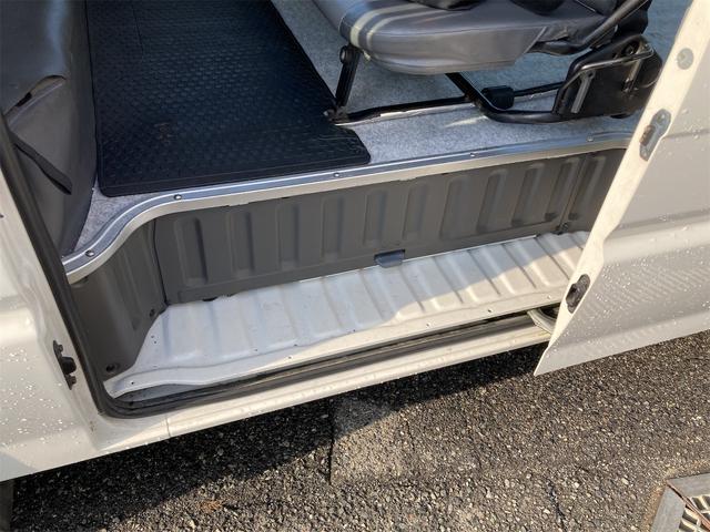 ブローニィバン （23枚目）