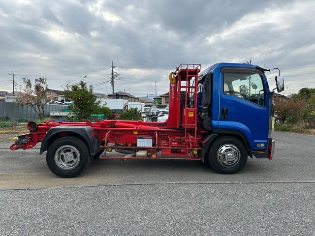 ISUZU FORWARD BASEGRADE