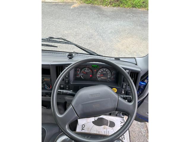 ISUZU FORWARD BASEGRADE